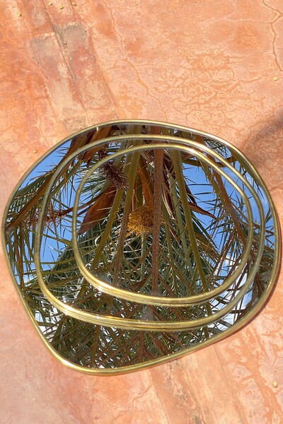 Miroir déformé décoratif en laitonS