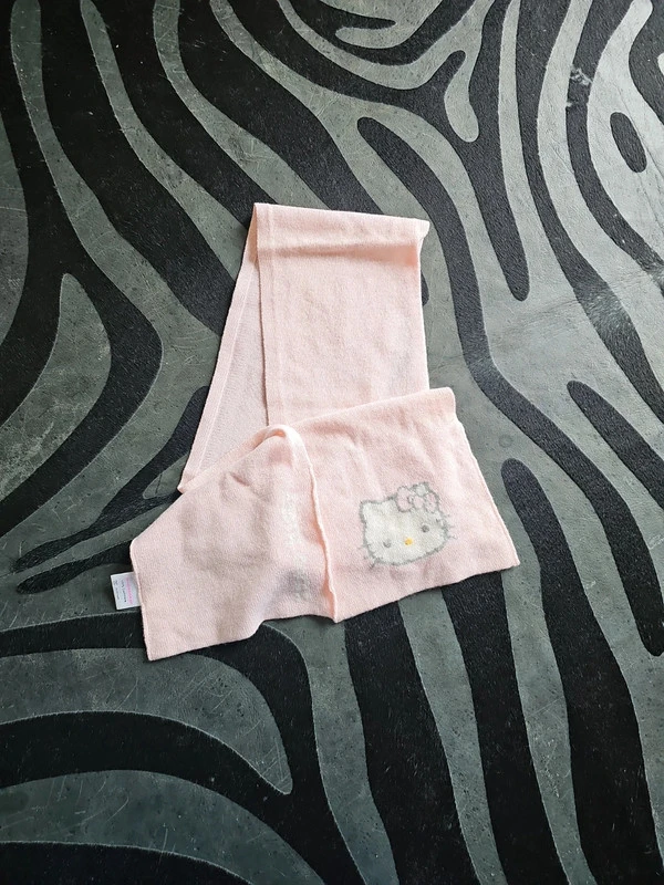 Écharpe Hello Kitty Victoria couture