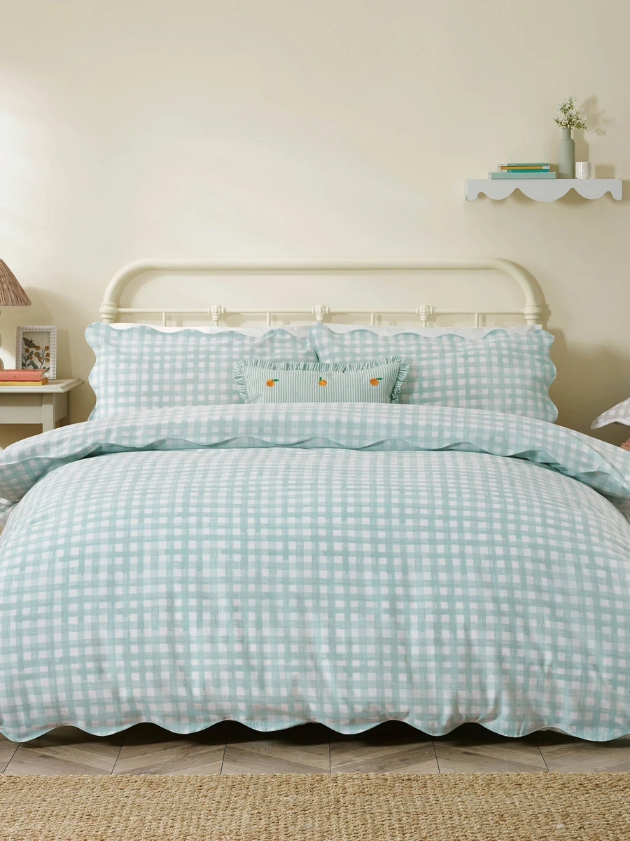 Ensemble de couette vichy à bords festoncés