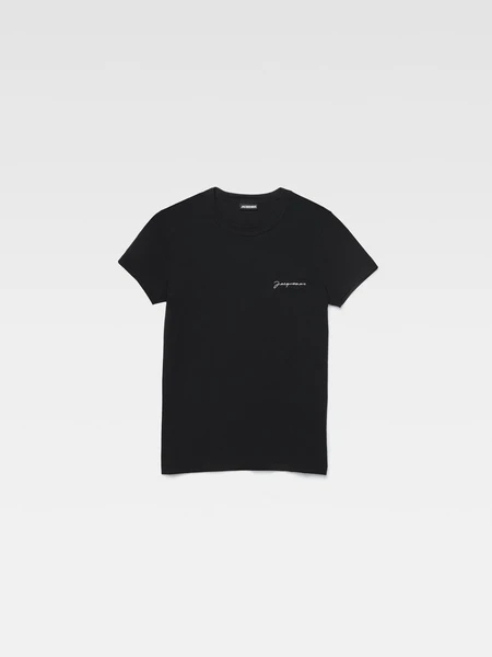 Le sweatshirt brodé