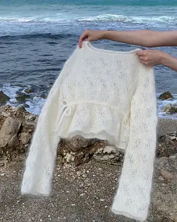 Structure Loop Sweater pattern by Other Loops_