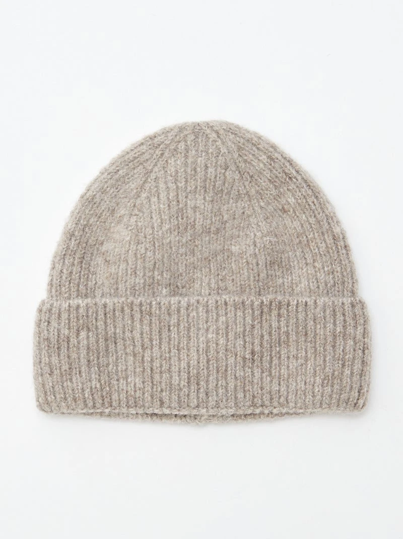 Bonnet côtelé avec revers