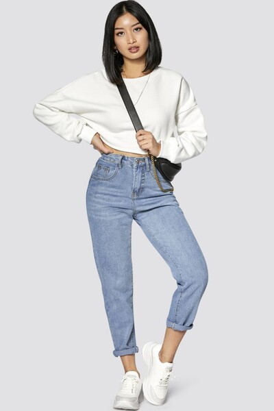 Freshlions x Thanya | Blaue Mom Jeans Highwaist