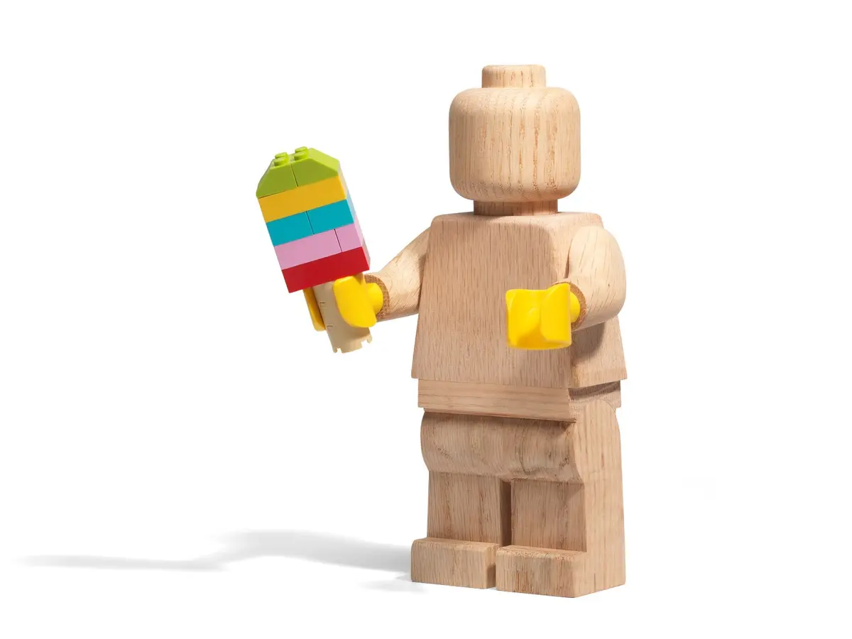 Minifigurine en bois 5007523 | LEGO® Originals | Boutique LEGO® officielle FR