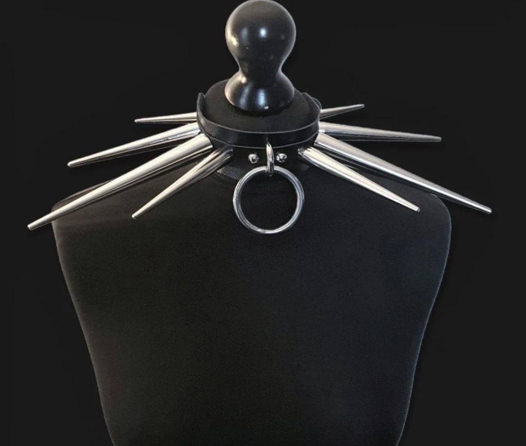 Spike choker collar/goth choker/choker big spike/choker collar/giant spike choker