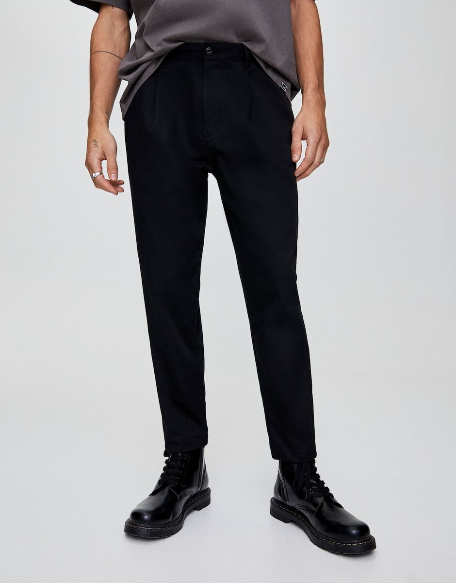 Pantalon noir chino ample pinces / 38