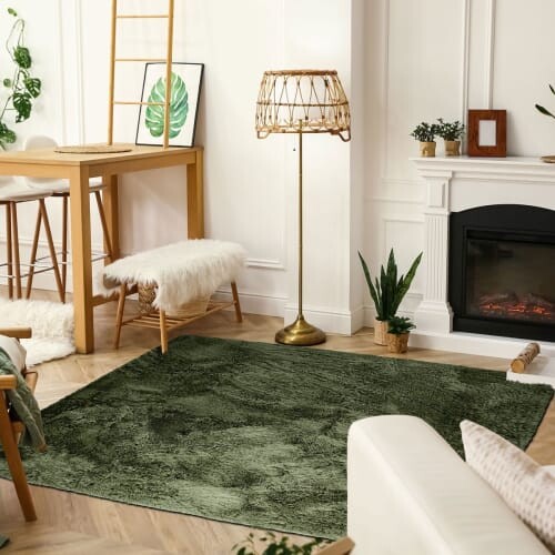 Tapis lavable à base fine et souple extra doux vert foncé 120x170 NEO | Maisons du Monde