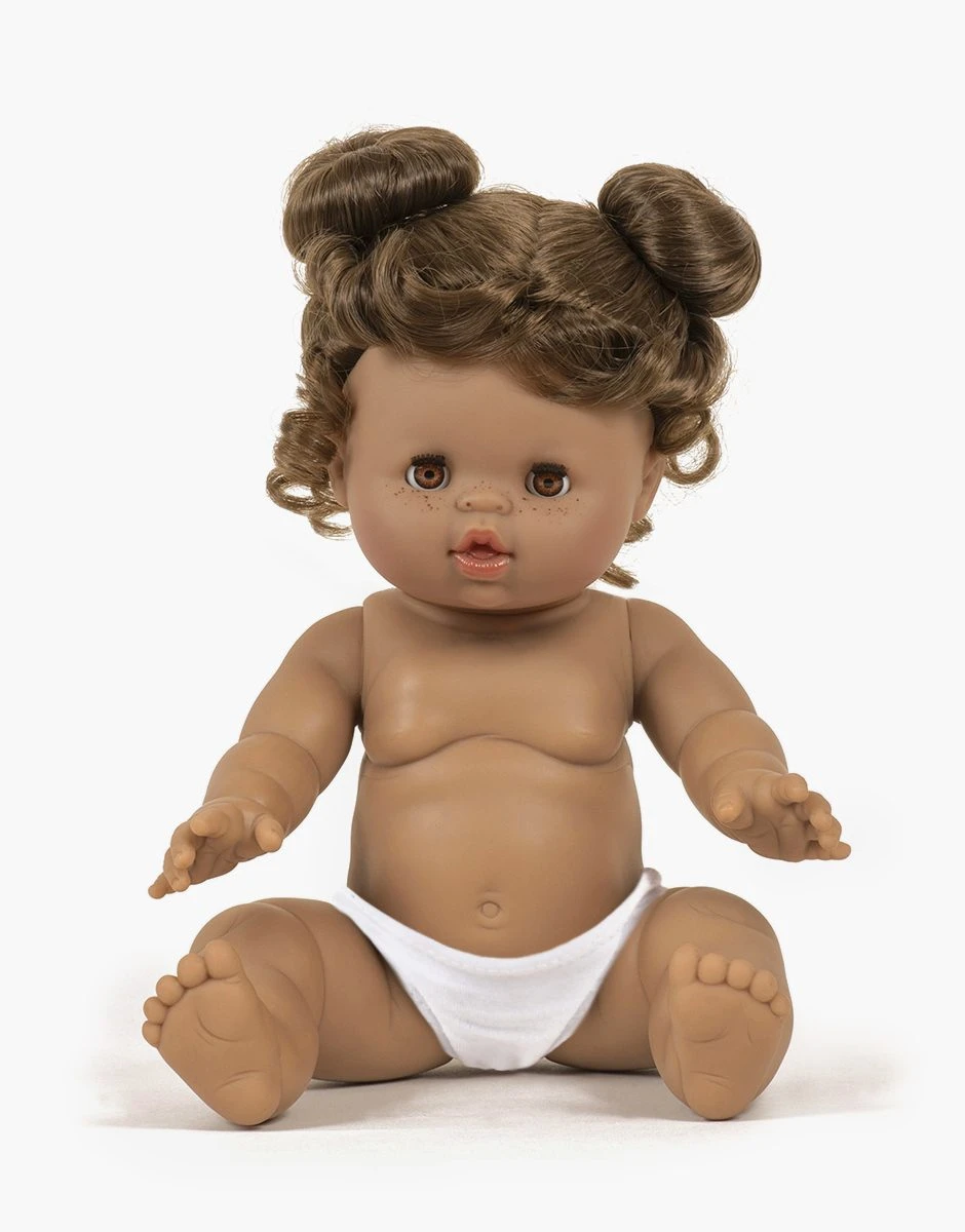 Madeleine, poupée Gordis 34cm aux yeux dormeurs