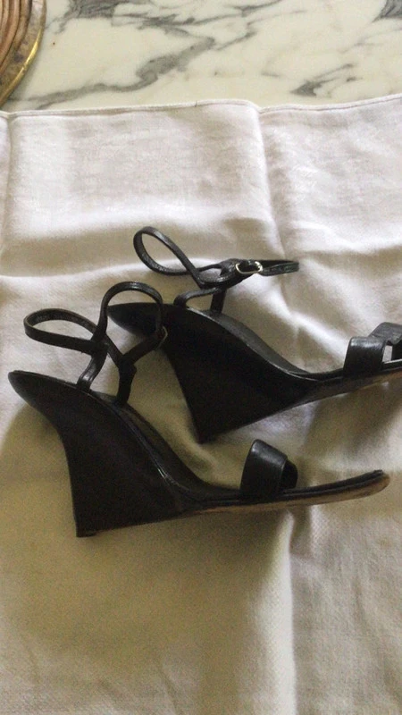 Nu pied  free lance