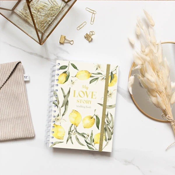 Un joli wedding planner (couverture au choix!!)