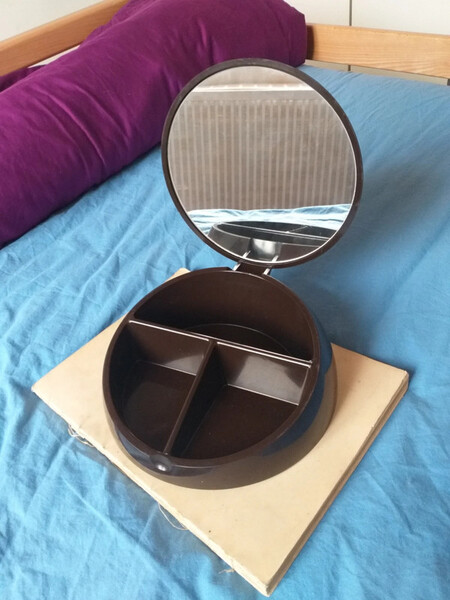 Coiffeuse vintage brune foncée 70's - bon état