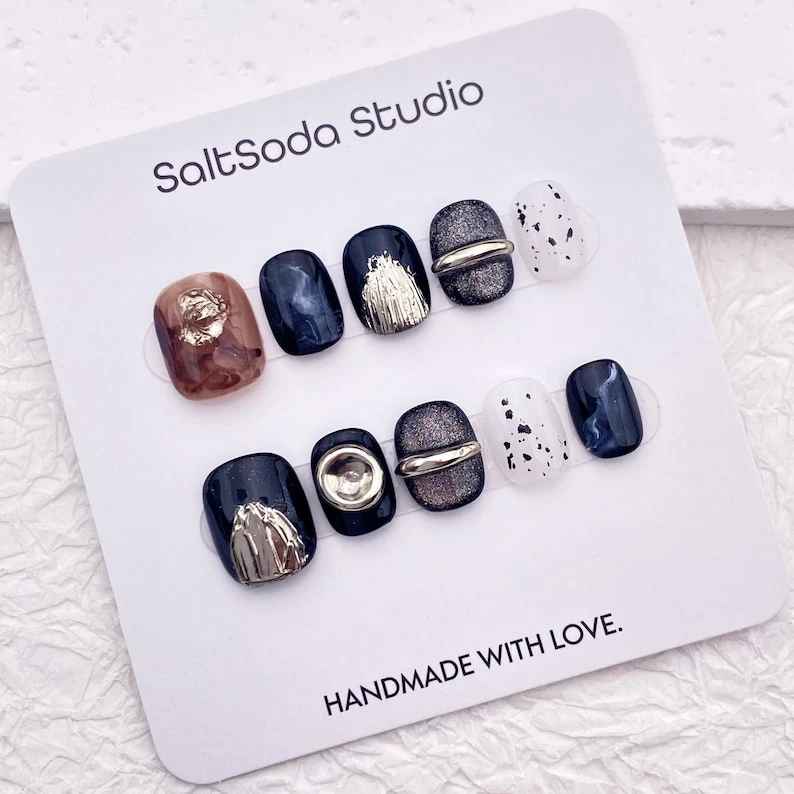 Fait main faux ongles gothiques, design court rond pour fête