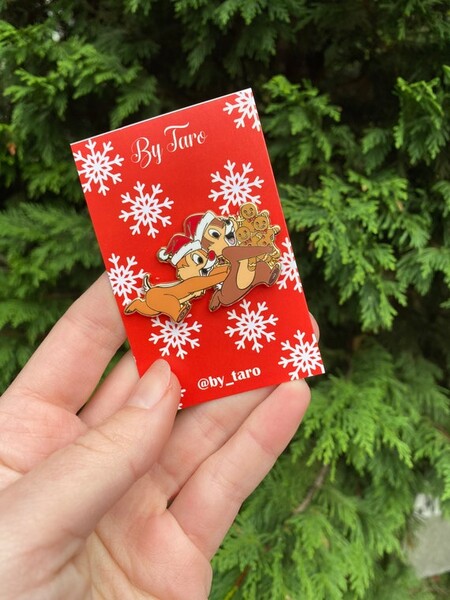 Chip and Dale  inspired Disney enamel pin - christmas pin - enamel pin - emaille pin - label pin