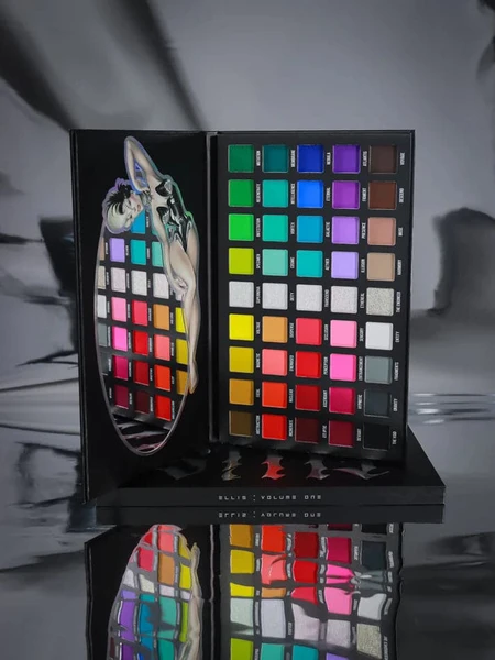 Ellis Atlantis 45 Shade Palette NEW ! *magnétique*