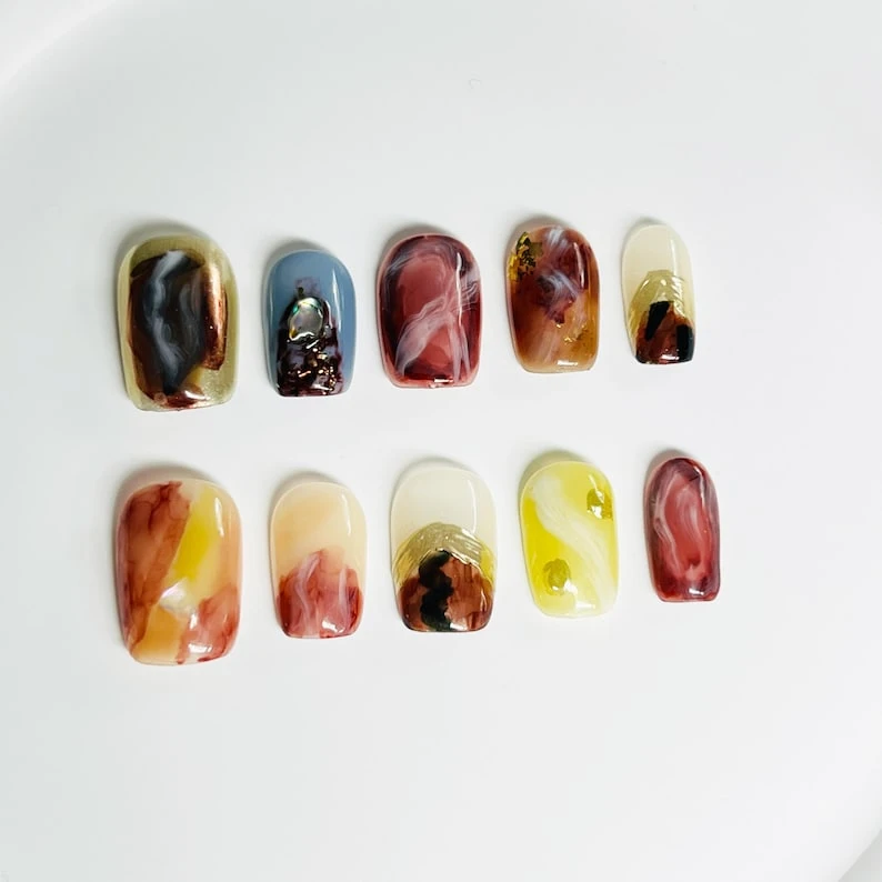 Luxe Automne et hiver Melad tar halo Gel Nails | Appuyez sur Nail | Ongles faits à la main | Art des ongles | Faux ongles | Clous de cercueil courts,