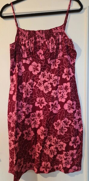 Robe d'été style hawaïen 42