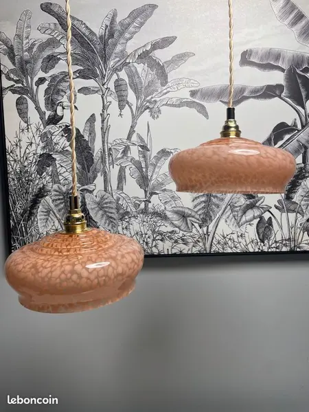 Lustre en verre de Clichy vintage