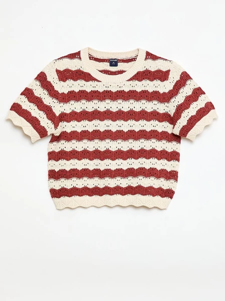 Pull en crochet à manches courtes