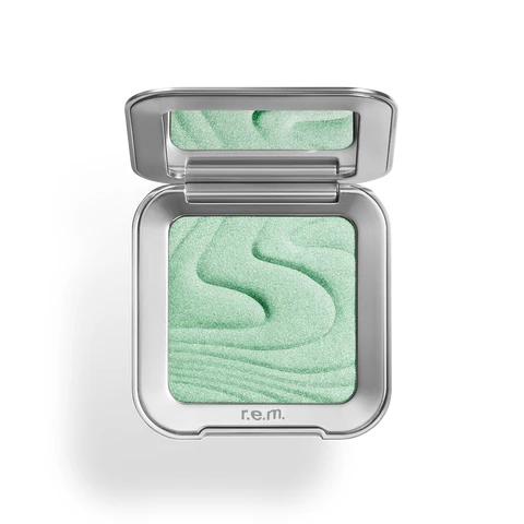 interstellar highlighter topper — icy mint