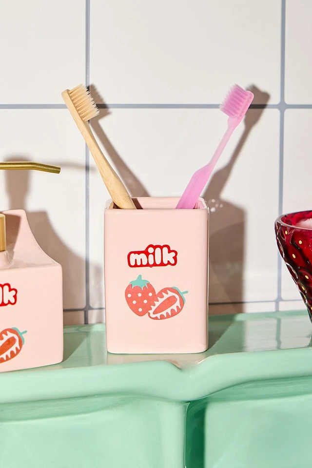 Pot de conservation pour lait fraise