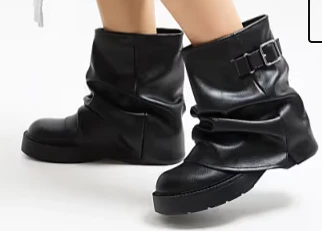 Bershka - Bottines plates avec boucle -Noir