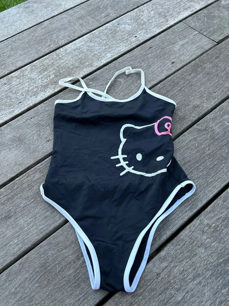 Maillot de bain victoria couture 12 ans
