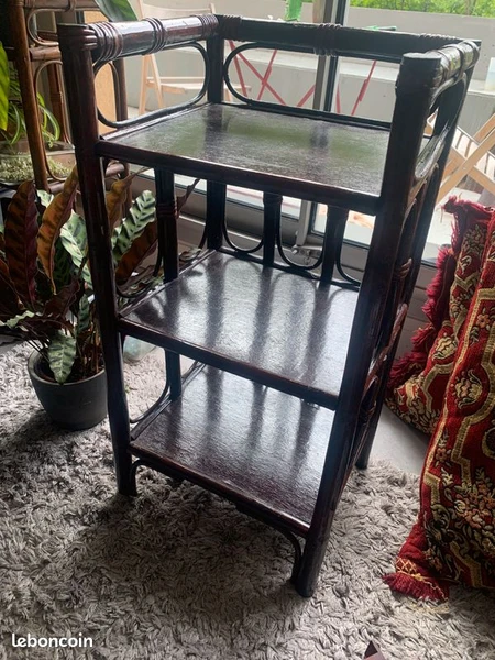 Petite étagère rotin
