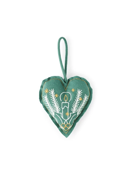 Ornement cœur brodé