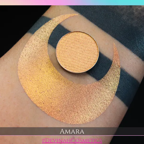 AMARA Pressed Pigment