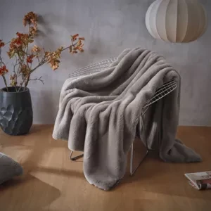 Plaid fausse fourrure (140 x 200 cm) Finn Taupe