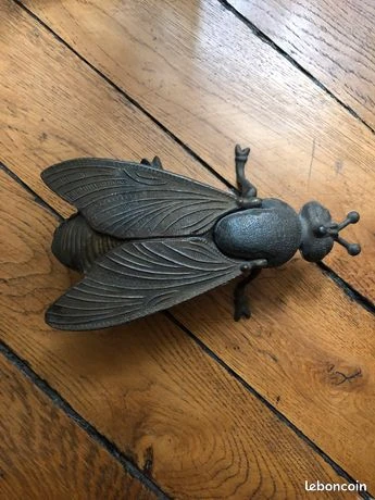 Cendrier vintage insecte