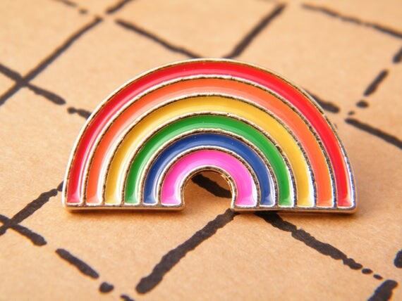 Pin&#39;s arc en ciel, drapeau LGBT, marche des fiertés