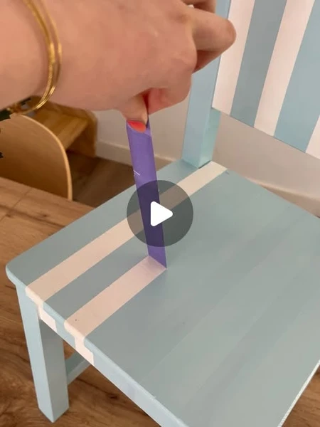 Agathe | DIY & DECO on Instagram: "IKEA HACK CHAISE 🪑☀️🩵Tu aurais choisi quels motifs pour transformer cette chaise ?Abonne-toi, il y a des DIY colorés à retrouver sur mon compte 🫶#dopamine #dopaminedecor #diyhomedecor #homeinspiration #ikeahack diyhomedecor colourfulhome colorfulllife yDIYs, diy, abat jour en laine, ikea hack, colors, colourful Interior, Decorative Arts, cozy home, mid century, modern living, slow living, peinture, design Trends, Stylish Living, atomic habits, apartment design, Home Interiors, Decorative Arts, cozy home, interior design, Design Elements, Aesthetic, Contemporary, Interior Styling, livingroom, Creative Spaces, Trendy Decor, Self care, that girl lifestyle, viral reels, explore page, beige interior, creative, dopamine decor"