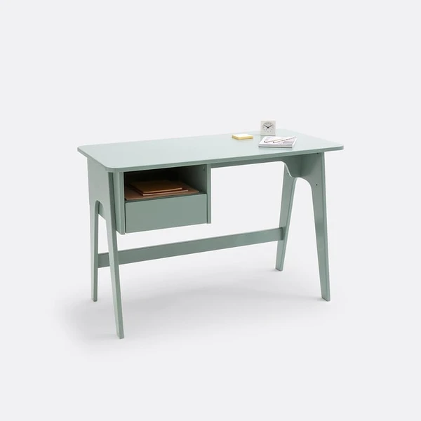 Bureau style rétro vintage, Adil