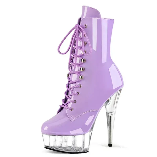 Bottes en latex violettes