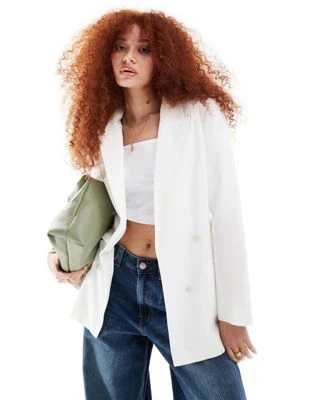 Bershka - Blazer oversize à double boutonnage - Blanc | ASOS