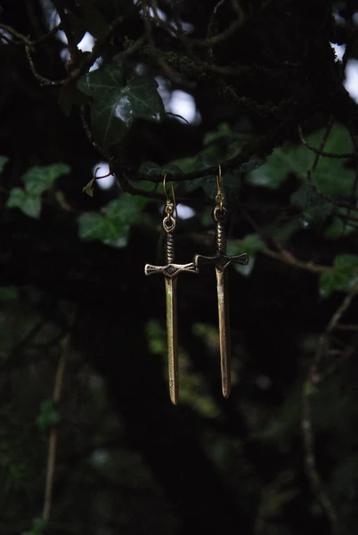 “Swords” earrings in solid brass