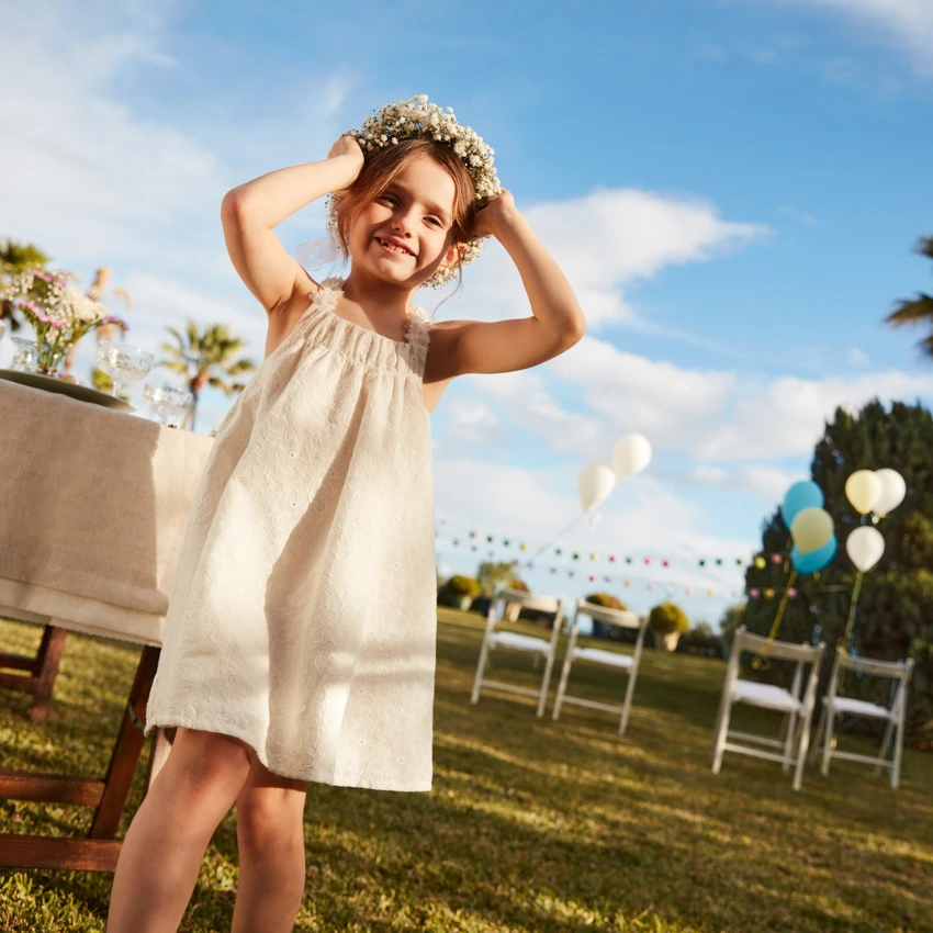 Robe à bretelles en broderie anglaise pour fille | Orchestra