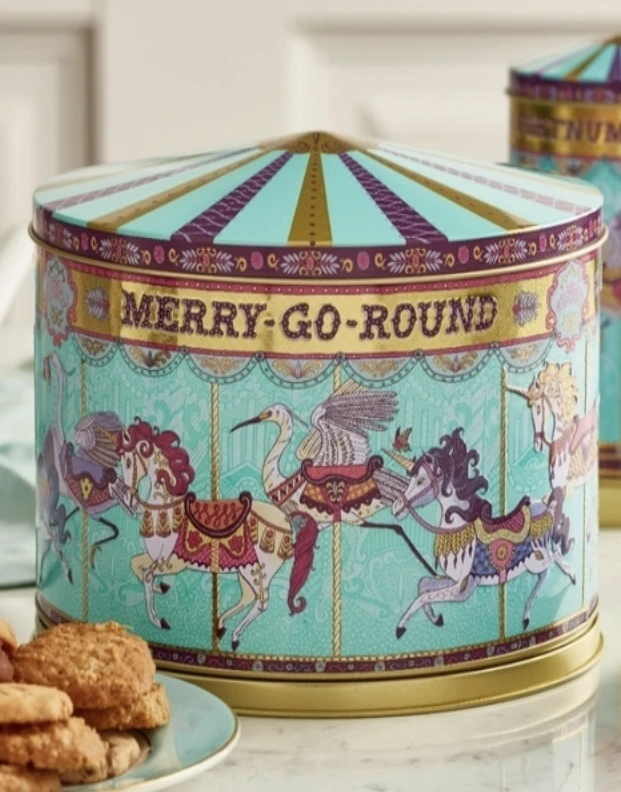 Marry Go Round - Musical bisuit box