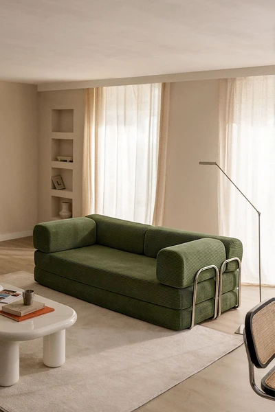 Canapé-lit 2 places en velours emballé sous vide Igone