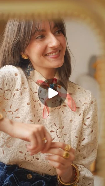 Manon 🍂 sur Instagram: "Le foulard, l’accessoire indispensable pour nos tenues printanières 🌷🌸💖"