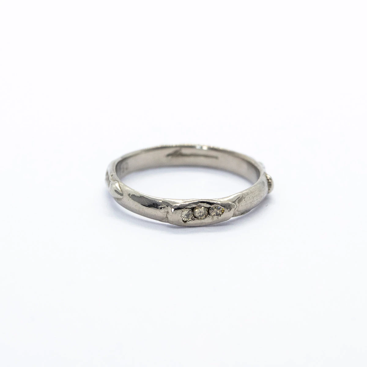Antre | Wedding Ring for Her in White Gold with Champagne Diamonds