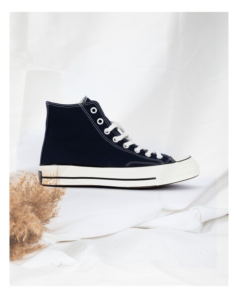 Chuck 70 Hi taille 42.5 mais certainement trouvable - cher ailleur 
