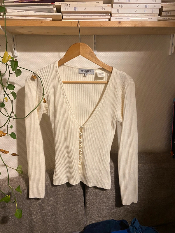 Cardigan Musier