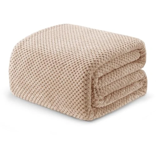 Exclusivo Mezcla Plaid Couverture Polaire Extra Large, Doux et Chaud, pour Canapé et Lit, Texture Gaufrée, Douillet et Léger, 220x240 CM, Camel