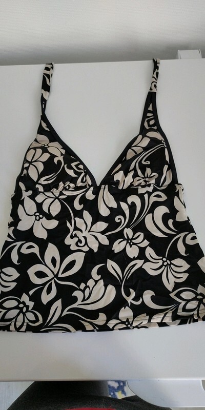 Dos nu maillot de bain
