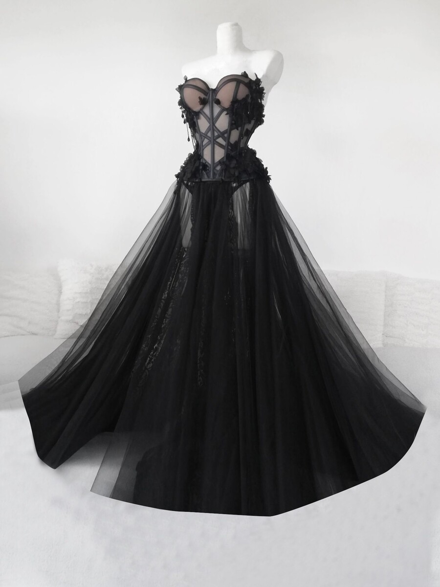 Diablo strapless mesh dress