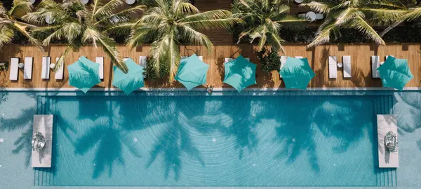 Revestimiento de piscinas, baños y áreas de bienestar