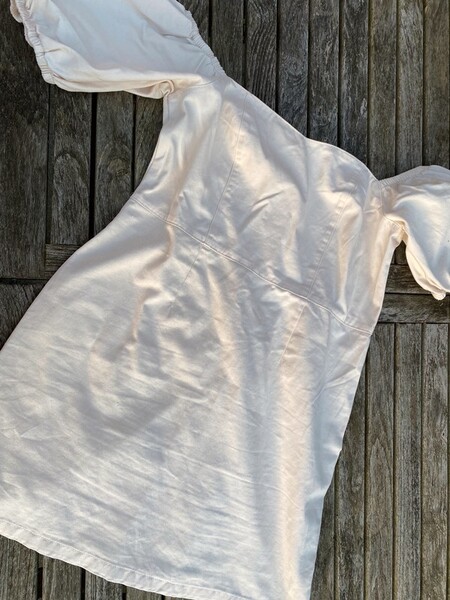 Robe épaules dénudées TAILLE 46