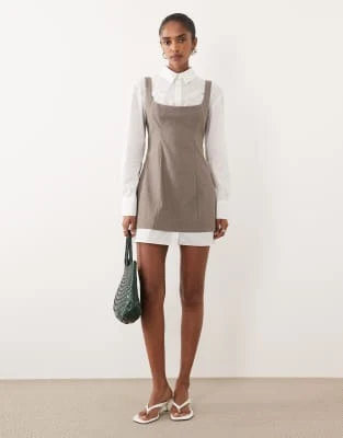ASOS DESIGN - Robe chemise courte 2-en-1à encolure dégagée - Marron clair